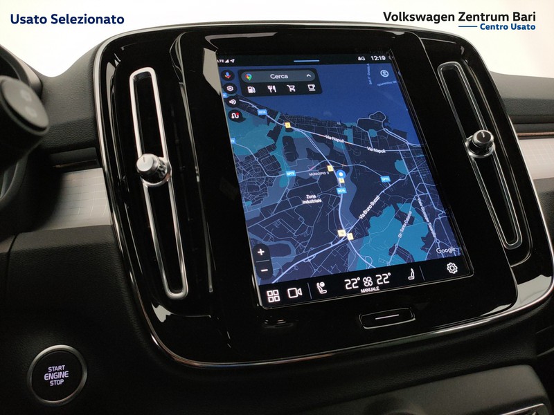 Volvo XC40 2.0 b4 plus dark awd auto - 9