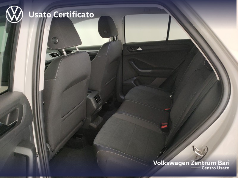 Volkswagen T-Roc 1.0 tsi style 110cv - 19