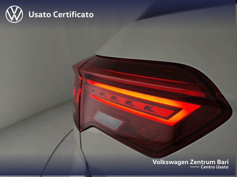 Volkswagen T-Roc 1.0 tsi style 110cv - 21