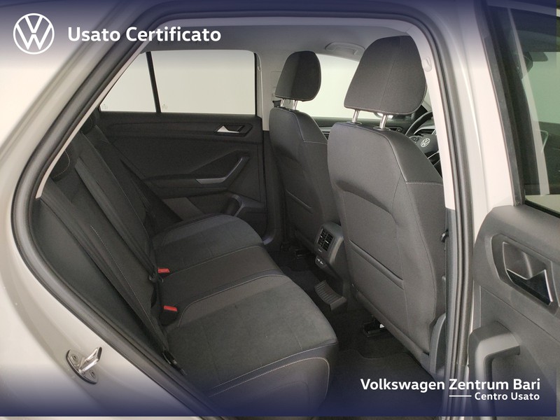 Volkswagen T-Roc 1.0 tsi style 110cv - 24