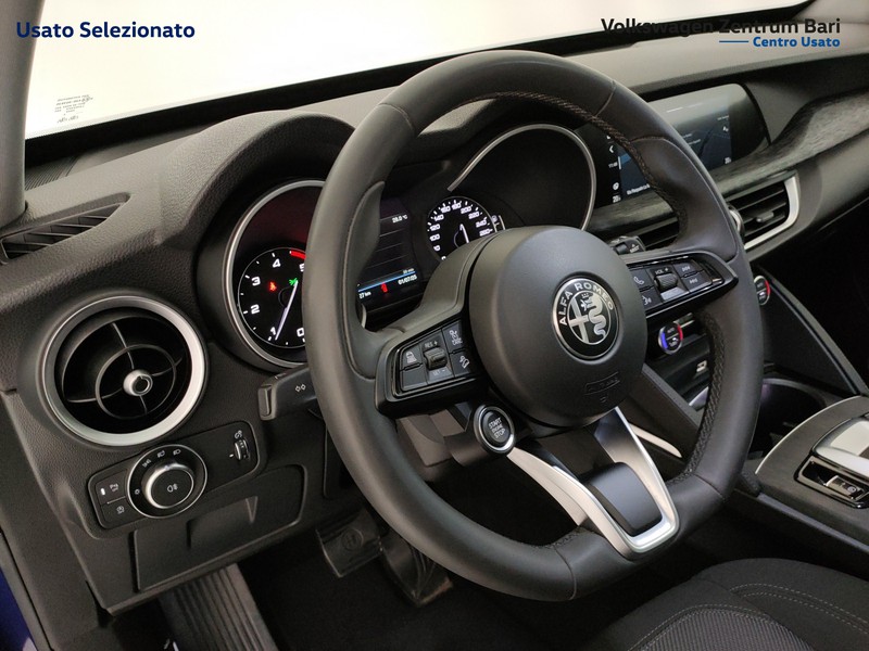 Alfa Romeo Stelvio 2.2 t business q4 190cv auto - 17