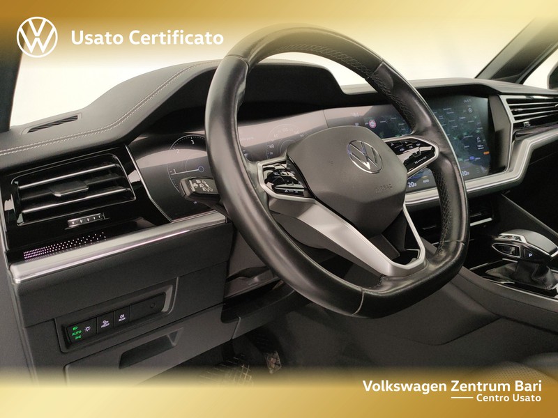 Volkswagen Touareg 3.0 v6 tdi elegance r-line exterior pack 231cv tiptronic - 16