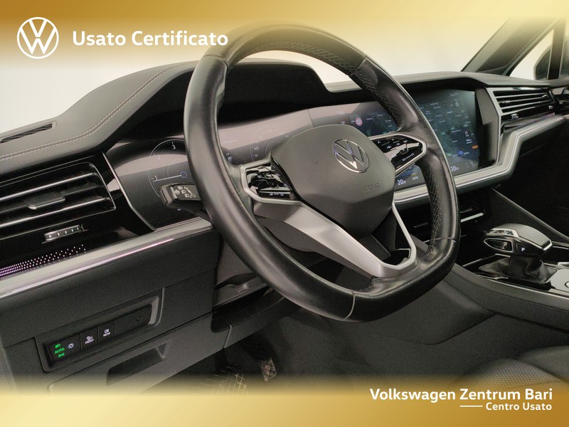 Volkswagen Touareg 3.0 v6 tdi elegance r-line exterior pack 231cv tiptronic - 17