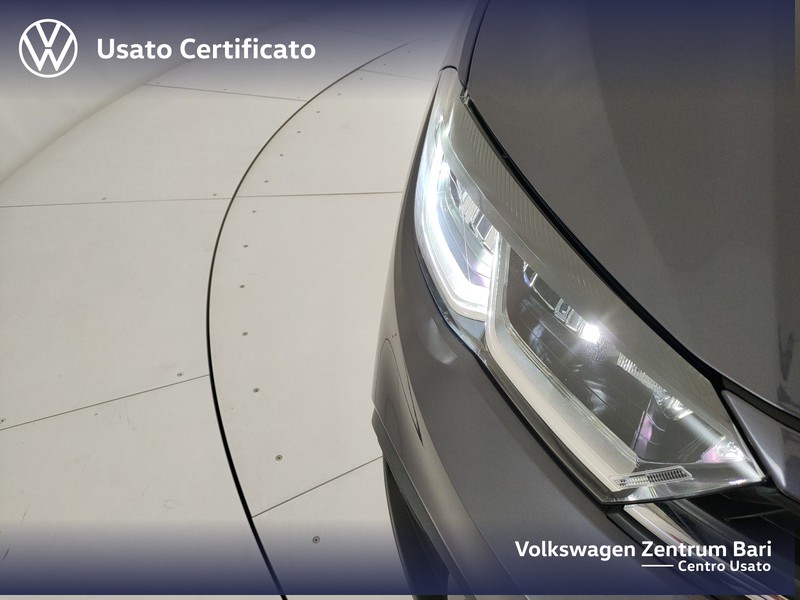 Volkswagen Polo 1.0 tsi life 95cv - 24