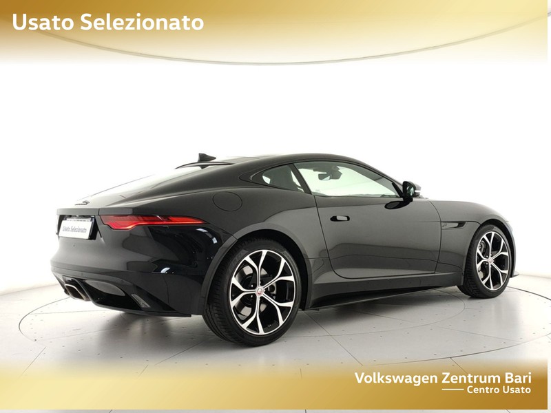 Jaguar F-Type coupe 2.0 i4 r-dynamic rwd 300cv auto - 5