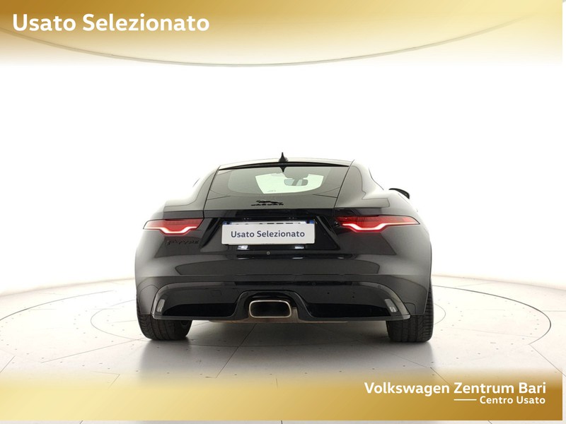 Jaguar F-Type coupe 2.0 i4 r-dynamic rwd 300cv auto - 6