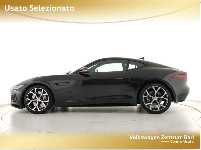 Jaguar F-Type coupe 2.0 i4 r-dynamic rwd 300cv auto - 8