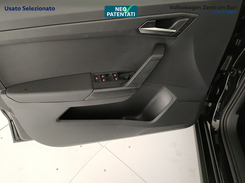 Seat Arona 1.0 ecotsi style 95cv - 14
