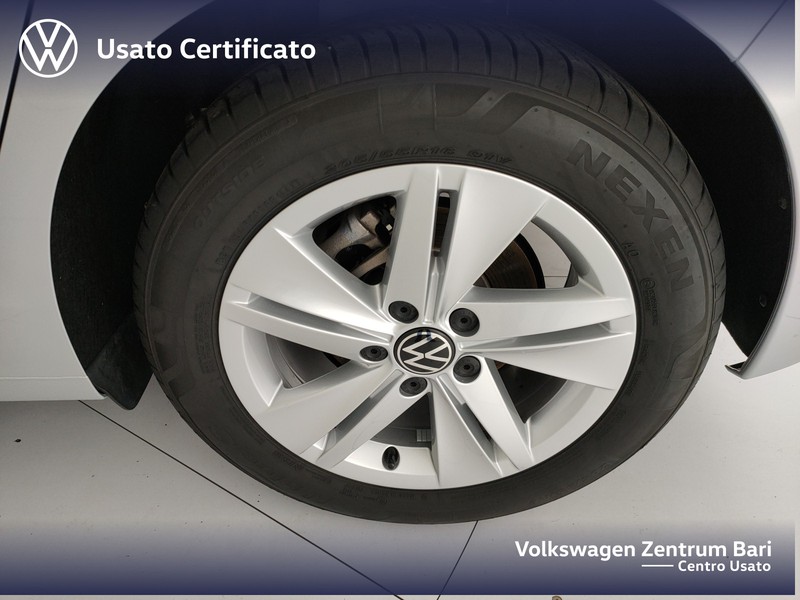 Volkswagen Golf 1.0 etsi evo life 110cv dsg - 17