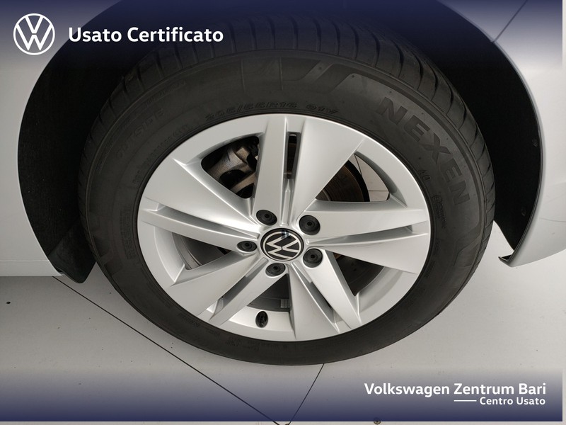Volkswagen Golf 1.0 etsi evo life 110cv dsg - 18