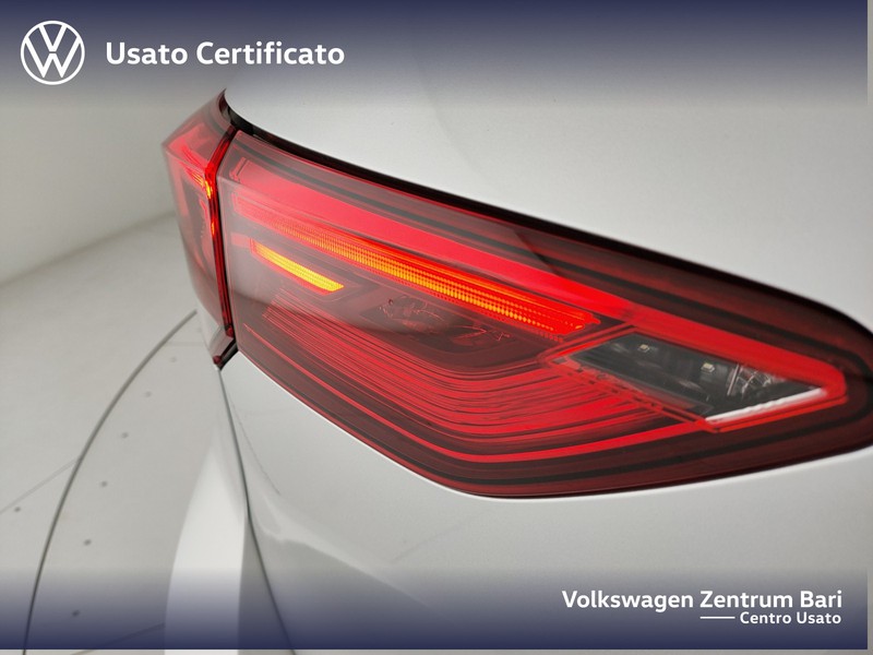Volkswagen Golf 1.0 etsi evo life 110cv dsg - 21