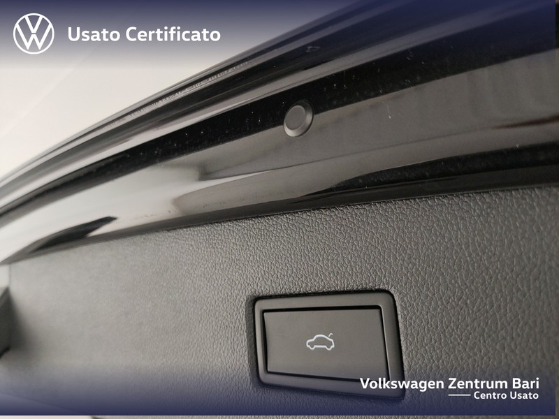 Volkswagen Tiguan 2.0 tdi elegance 4motion 150cv dsg - 24