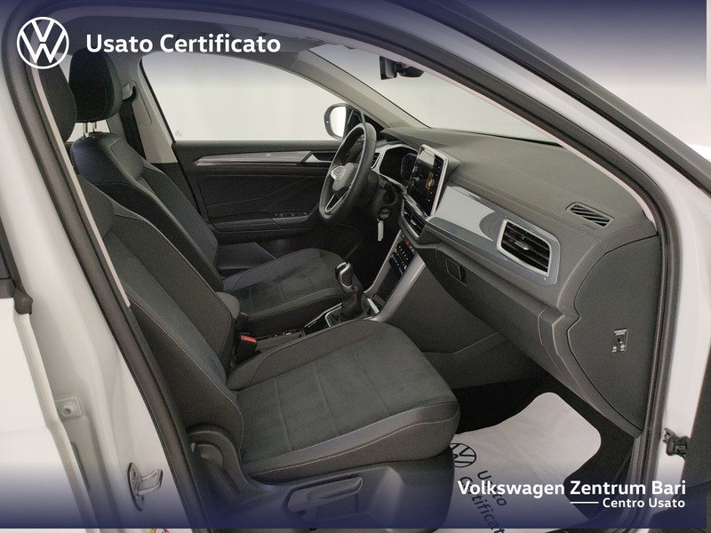 Volkswagen T-Roc 1.0 tsi style 110cv - 25