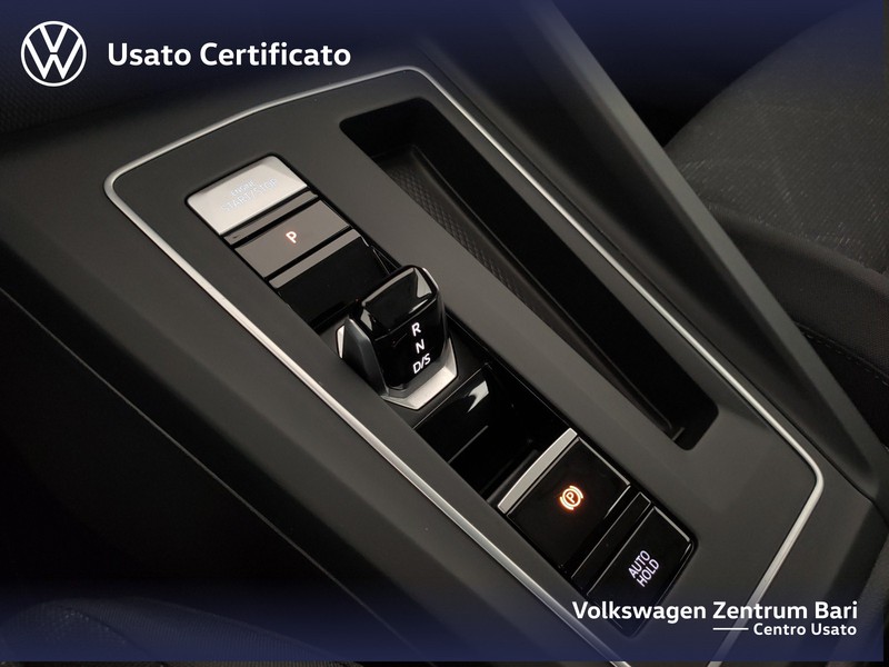 Volkswagen Golf 1.0 etsi evo life 110cv dsg - 10