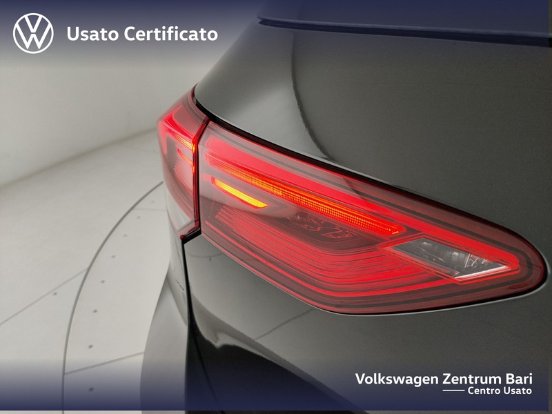 Volkswagen Golf 1.0 etsi evo life 110cv dsg - 17