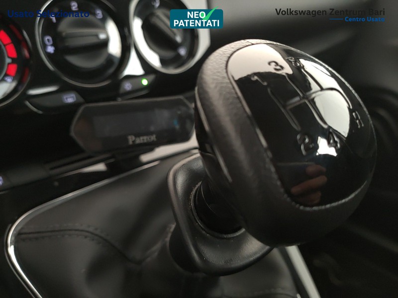 Lancia Ypsilon 0.9 t.air gold ecochic metano 80cv - 12