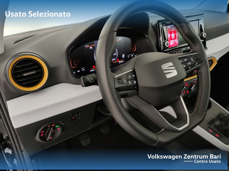 Seat Arona 1.0 ecotsi style 95cv - 17