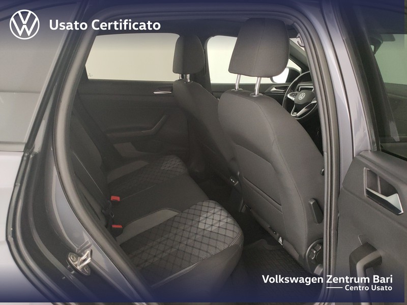 Volkswagen Taigo 1.0 tsi r-line 110cv - 26