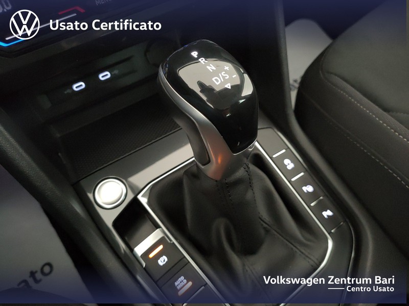 Volkswagen Tiguan 2.0 tdi elegance 150cv dsg - 12