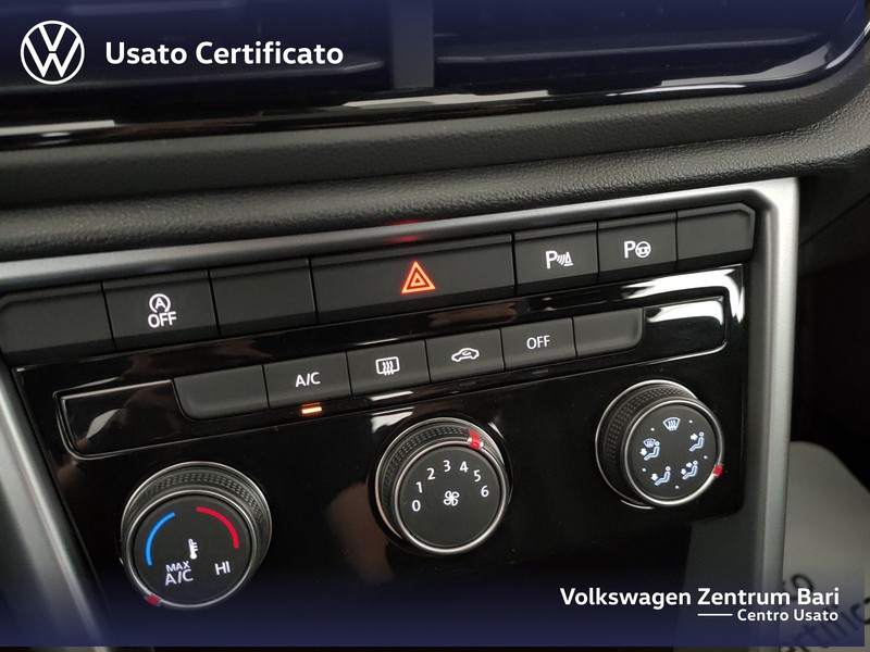 Volkswagen T-Roc 1.0 tsi life 110cv - 12