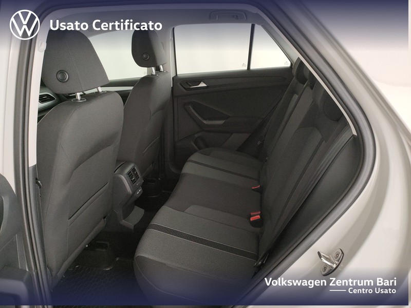 Volkswagen T-Roc 1.0 tsi life 110cv - 18
