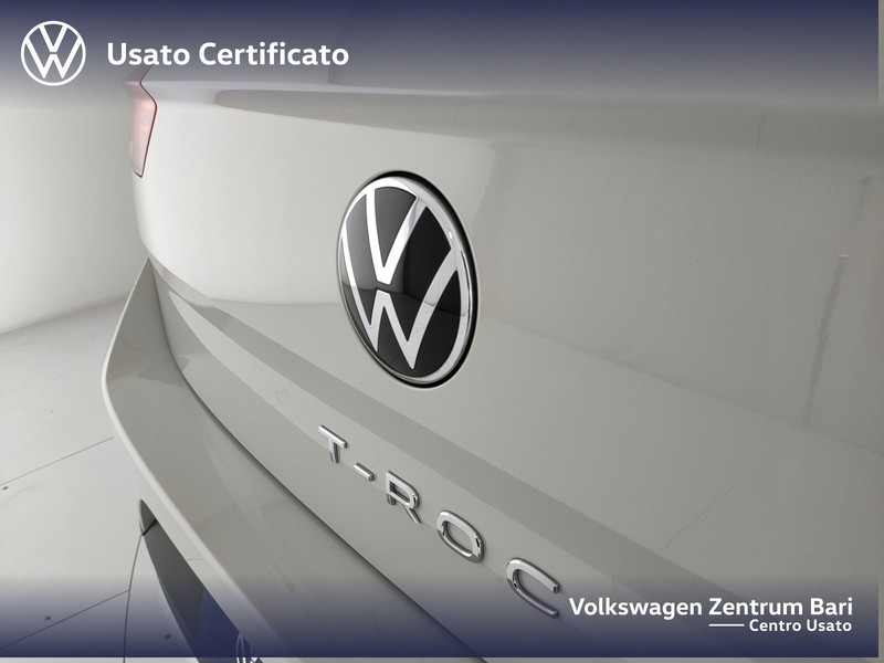 Volkswagen T-Roc 1.0 tsi life 110cv - 21