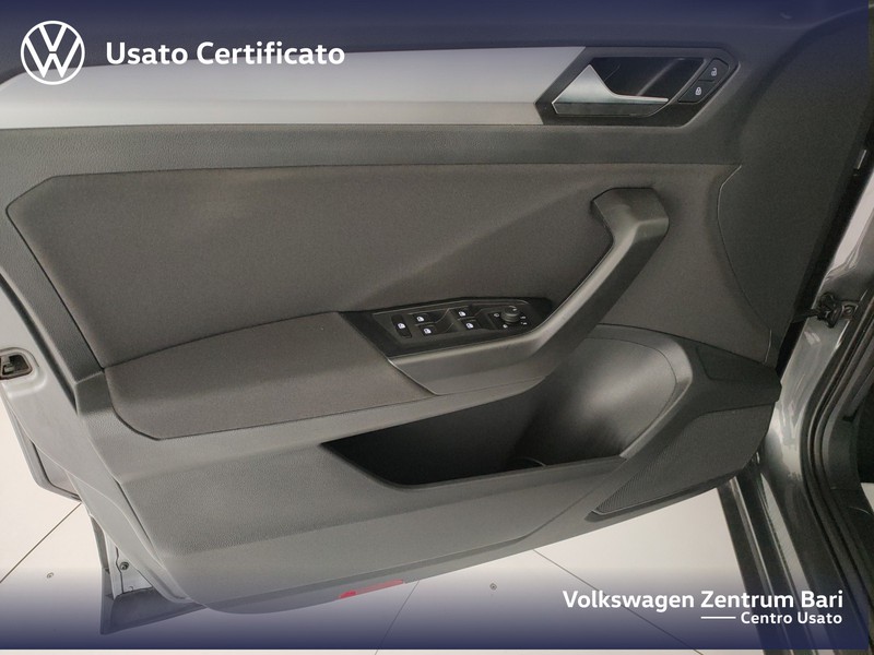 Volkswagen T-Roc 2.0 tdi life 115cv - 14
