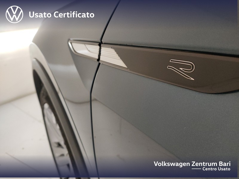 Volkswagen Tiguan 2.0 tdi r-line 150cv dsg - 18