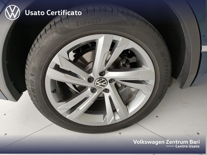Volkswagen Tiguan 2.0 tdi r-line 150cv dsg - 19