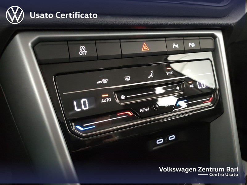 Volkswagen T-Roc 1.0 tsi life 110cv - 11