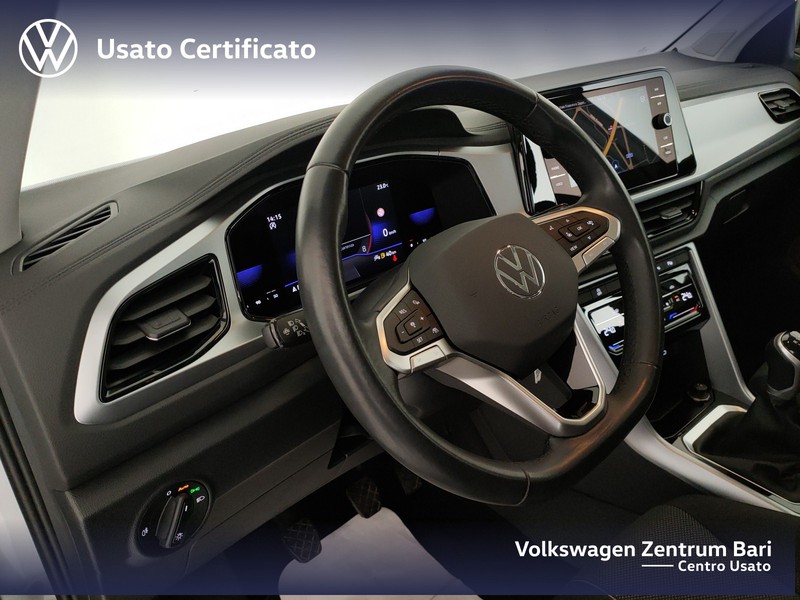 Volkswagen T-Roc 1.0 tsi life 110cv - 15