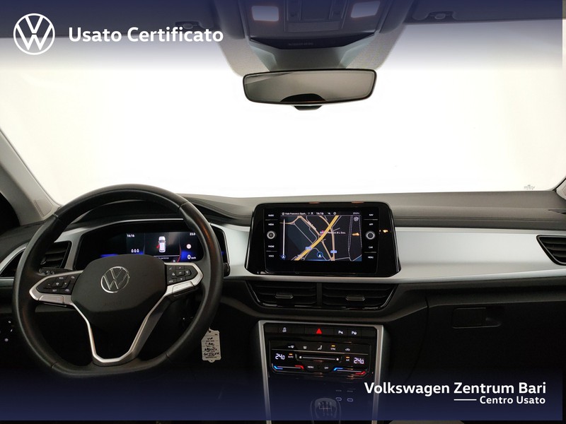 Volkswagen T-Roc 1.0 tsi life 110cv - 18