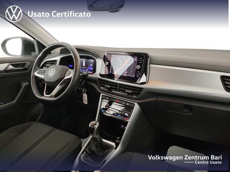 Volkswagen T-Roc 1.0 tsi life 110cv - 23