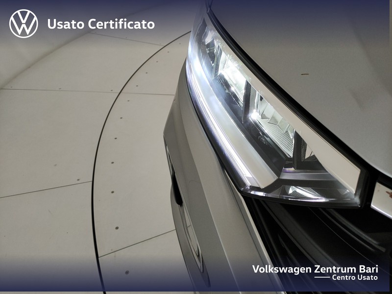 Volkswagen T-Roc 1.0 tsi life 110cv - 25