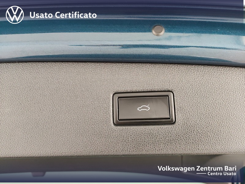 Volkswagen Tiguan 2.0 tdi elegance 4motion 150cv dsg - 22
