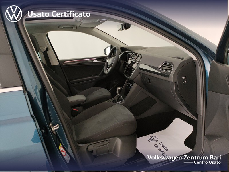Volkswagen Tiguan 2.0 tdi elegance 4motion 150cv dsg - 24