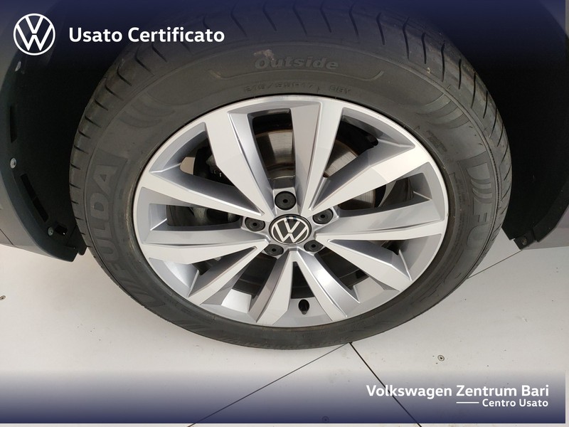 Volkswagen T-Roc 1.0 tsi style 110cv - 18