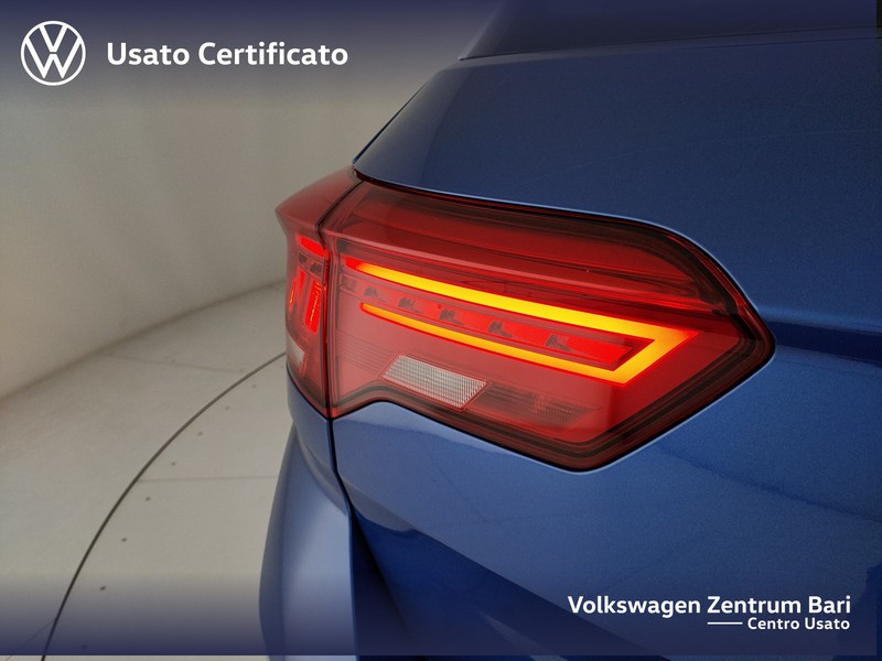 Volkswagen T-Roc 1.0 tsi style 110cv - 21