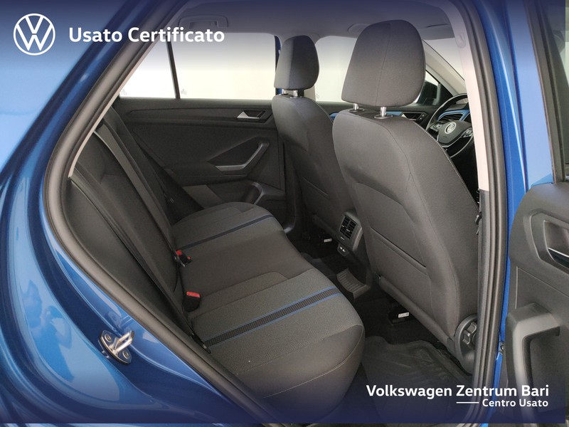 Volkswagen T-Roc 1.0 tsi style 110cv - 24