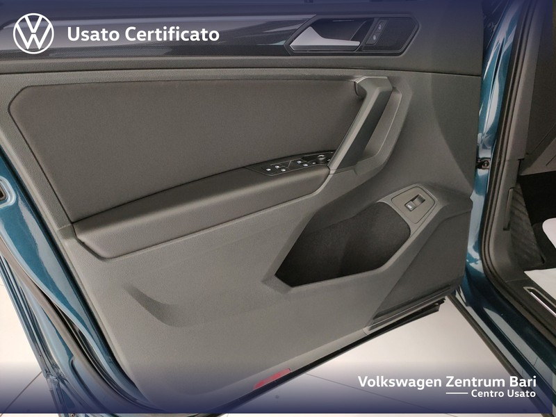 Volkswagen Tiguan 2.0 tdi elegance 4motion 150cv dsg - 16