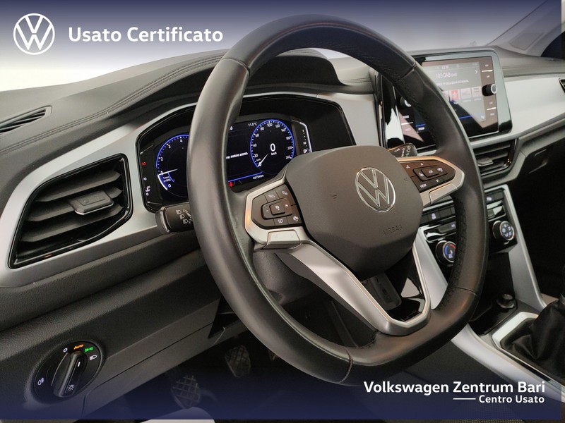 Volkswagen T-Roc 1.0 tsi life 110cv - 15