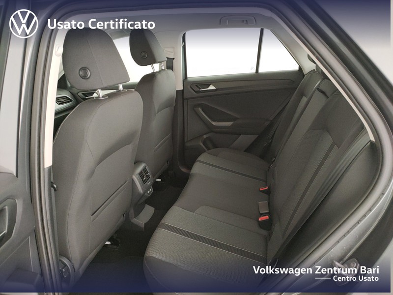 Volkswagen T-Roc 1.0 tsi life 110cv - 17