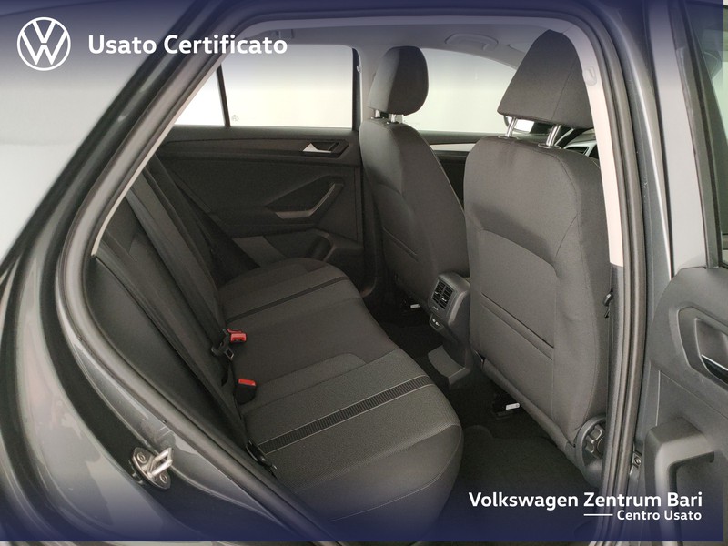 Volkswagen T-Roc 1.0 tsi life 110cv - 21