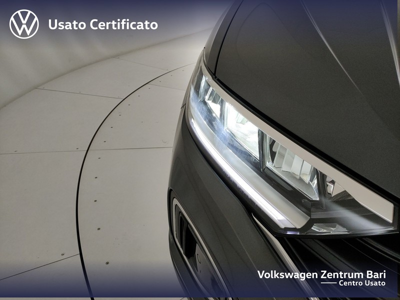 Volkswagen T-Roc 1.0 tsi life 110cv - 23
