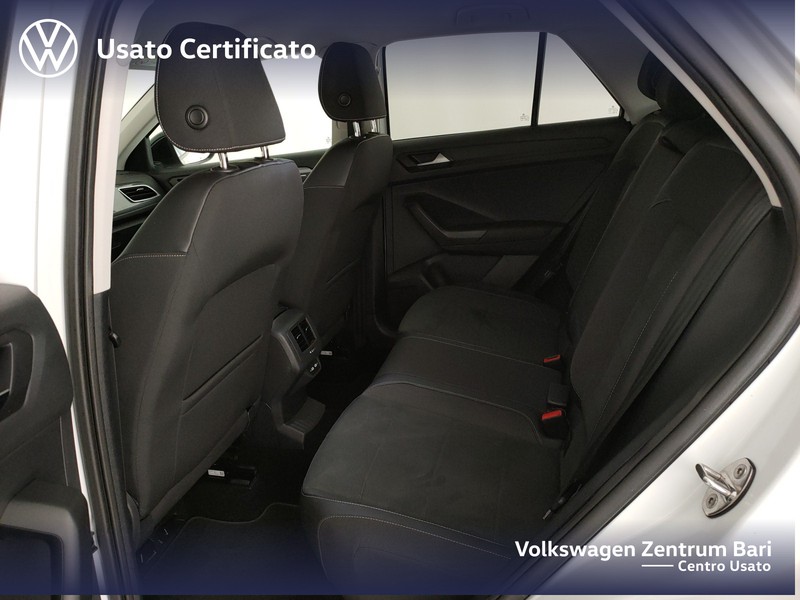 Volkswagen T-Roc 1.0 tsi style 110cv - 18