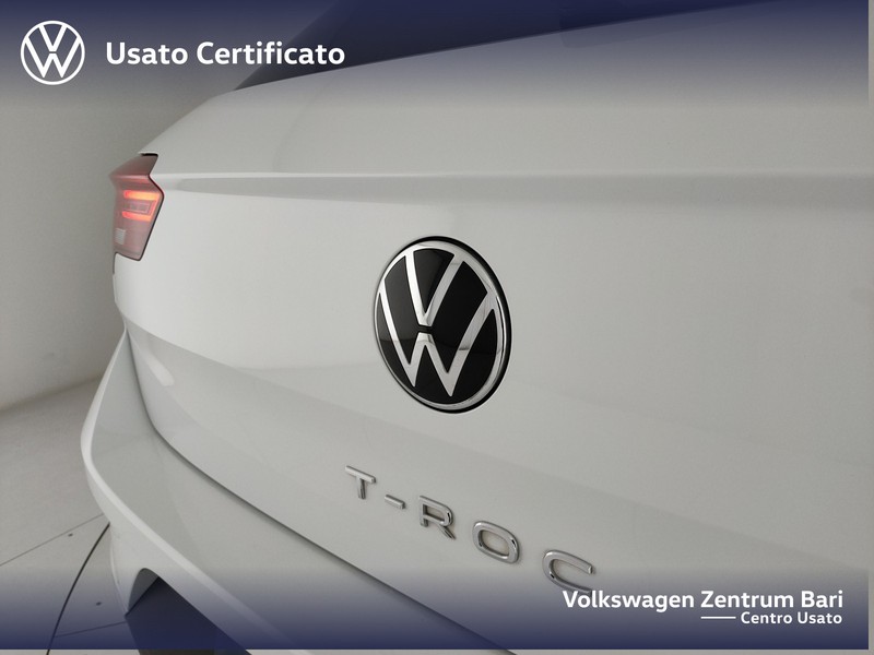 Volkswagen T-Roc 1.0 tsi style 110cv - 21