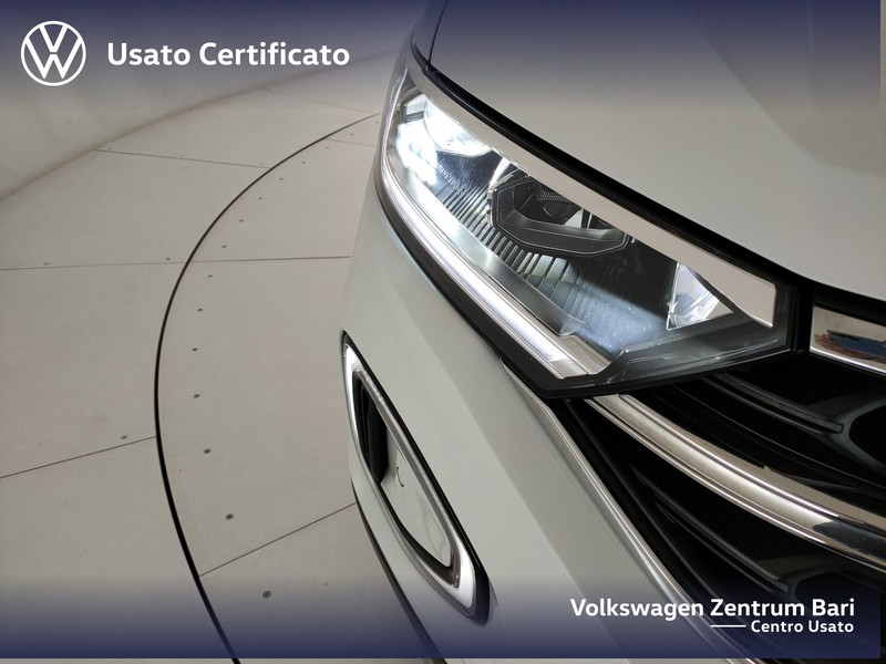 Volkswagen T-Roc 1.0 tsi style 110cv - 26