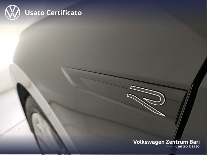 Volkswagen Golf 1.5 tsi evo r-line 150cv - 17