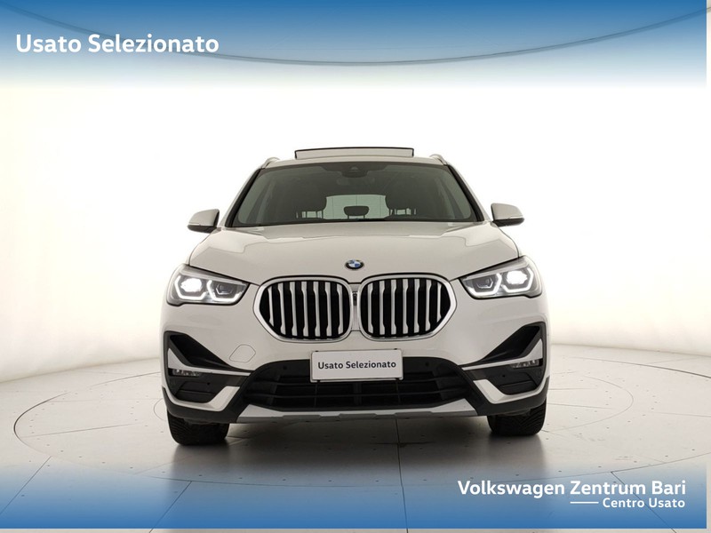 BMW X1 sdrive18d xline plus auto - 3