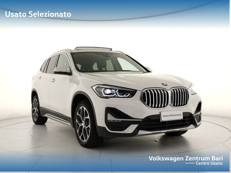BMW X1 sdrive18d xline plus auto - 4